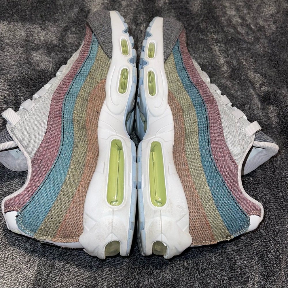 Nike Air Max 95 - Picture 8 of 9